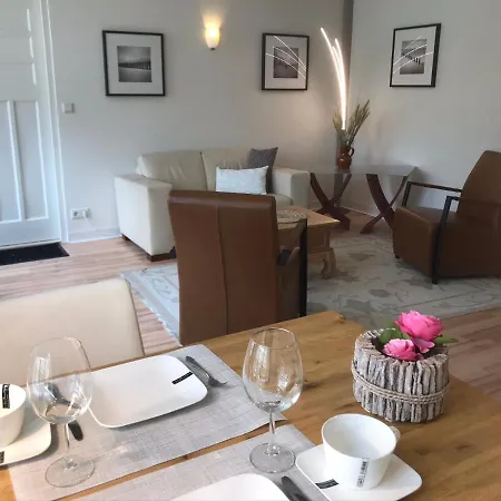 In De Gele Hoed Mooie Appartementen Met Fantastisch Uitzicht Zonnemaire Exterior photo