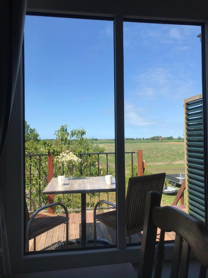 In De Gele Mooie Met Fantastisch Uitzicht